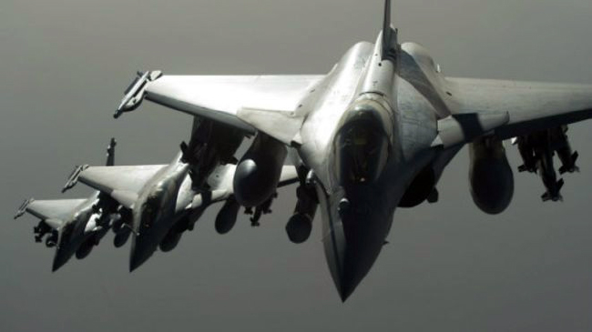 انجام بزرگترین عملیات هوایی فرانسه علیه داعش 